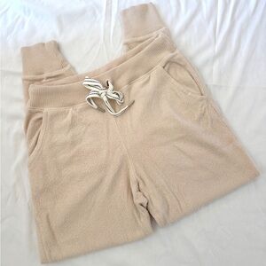 Aerie Cream Fleece Joggers